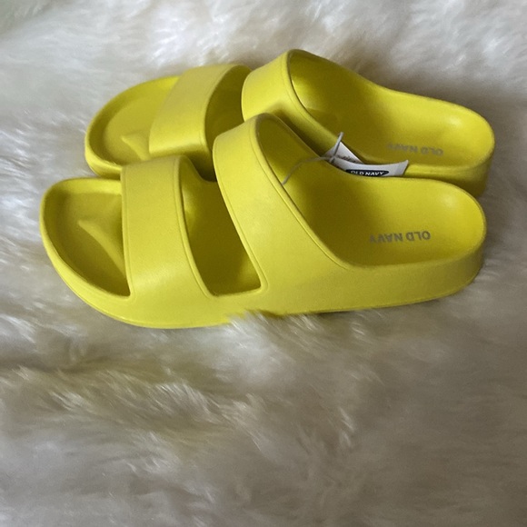 Slides old navy, big girl new with tags - Picture 2 of 3